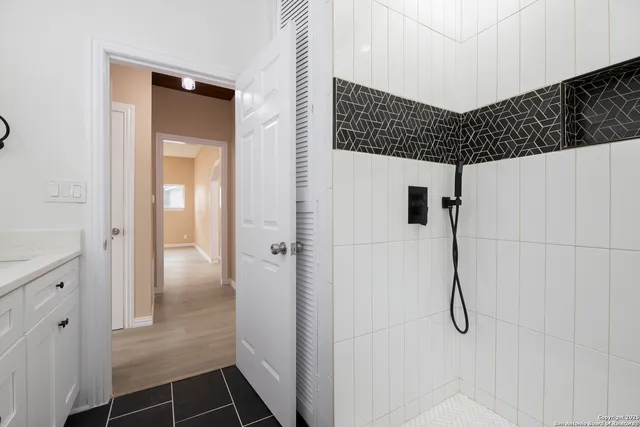 $1,950 | 1411 McKinley Avenue, San Antonio, TX 78210