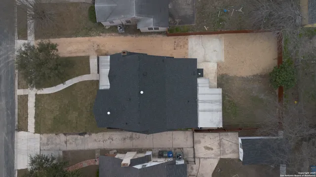 $1,950 | 1411 McKinley Avenue, San Antonio, TX 78210