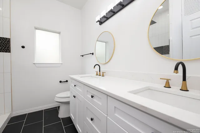 $1,950 | 1411 McKinley Avenue, San Antonio, TX 78210