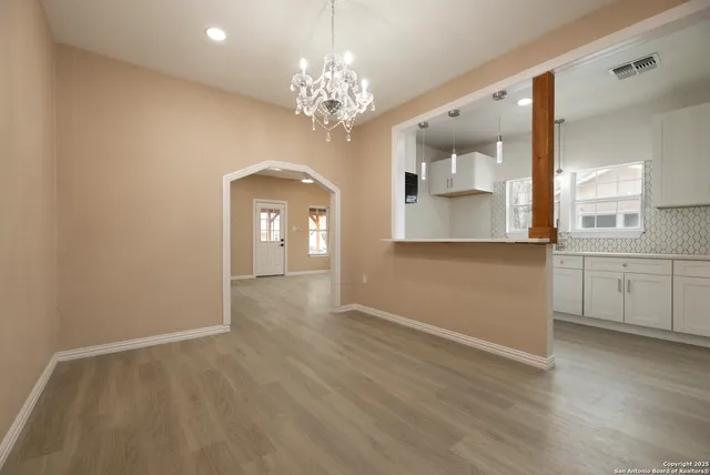 $1,950 | 1411 McKinley Avenue, San Antonio, TX 78210