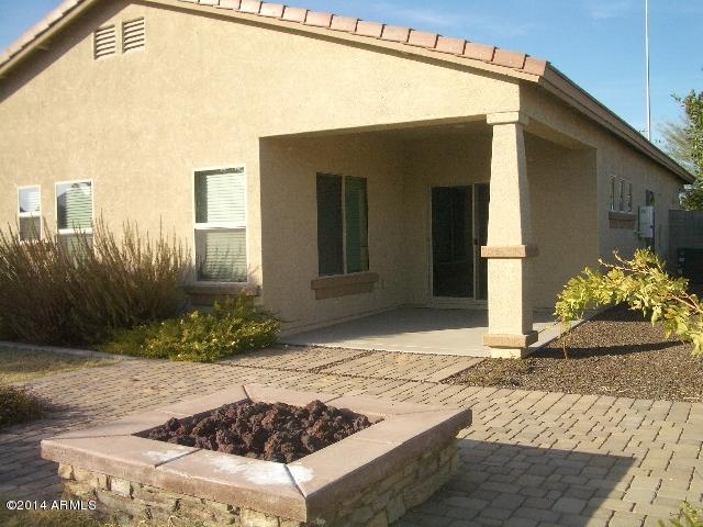 17867 West Westpark Boulevard Surprise, AZ 85388 - Photo 11 of 25 Fire Pit