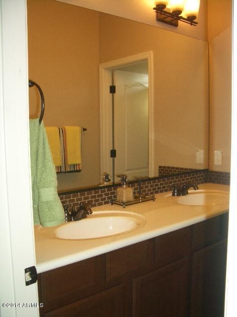 17867 West Westpark Boulevard Surprise, AZ 85388 - Photo 20 of 25 Second Bath (2)