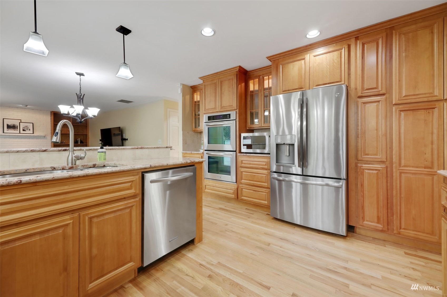21118 50th Drive Southeast Bothell, WA 98021 - Photo 11 of 40 Gallery Image 11