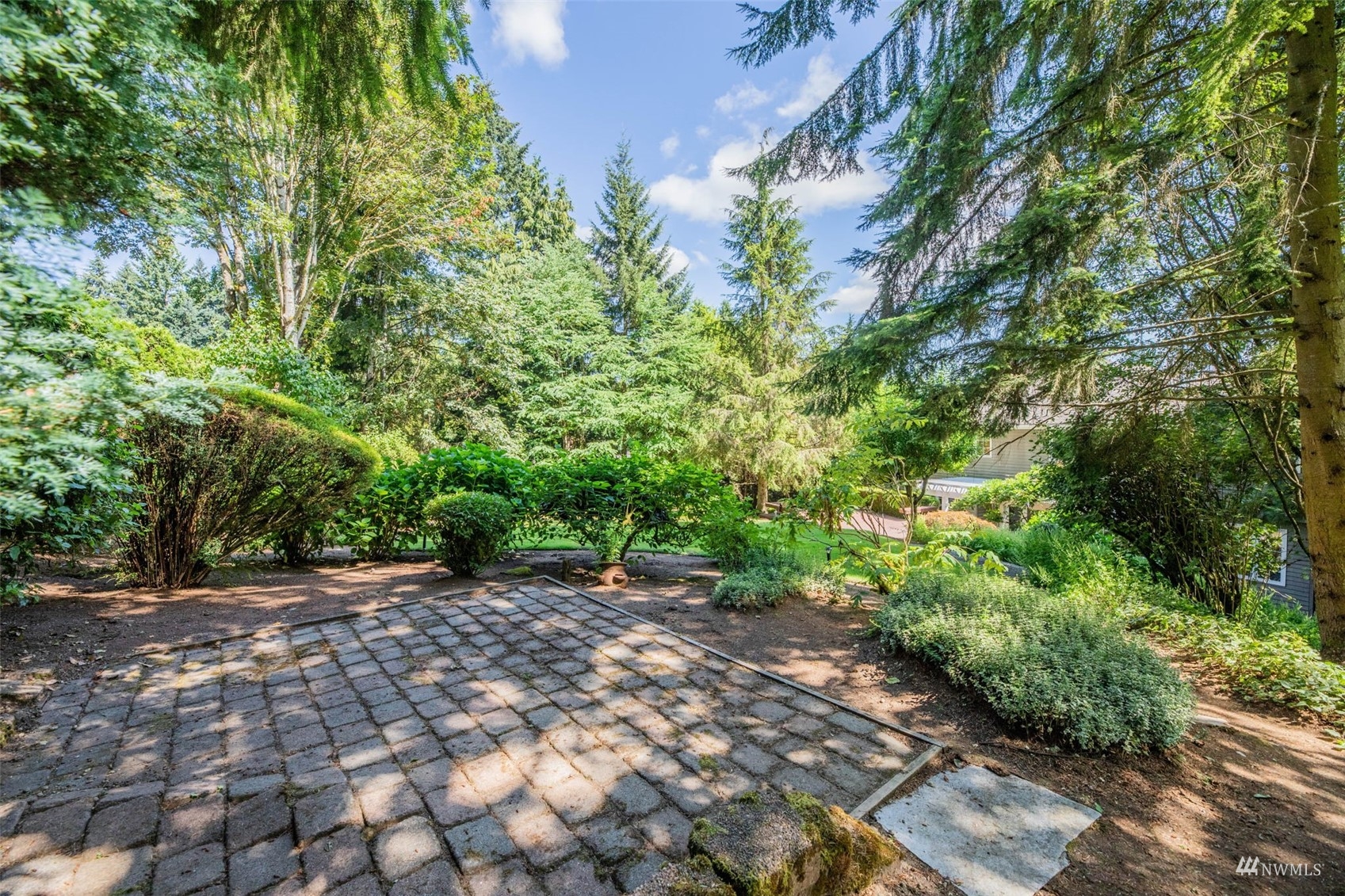 21118 50th Drive Southeast Bothell, WA 98021 - Photo 36 of 40 Gallery Image 36