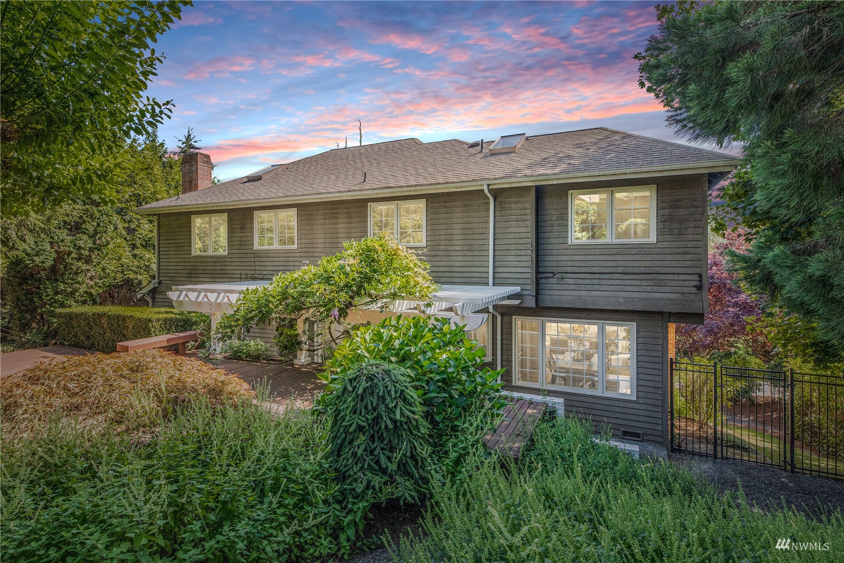 21118 50th Drive Southeast Bothell, WA 98021 - Photo 37 of 40 Gallery Image 37