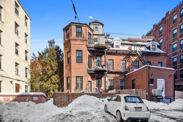 $4,950 | 80 West Concord Street, Unit 3, Boston, MA 02118