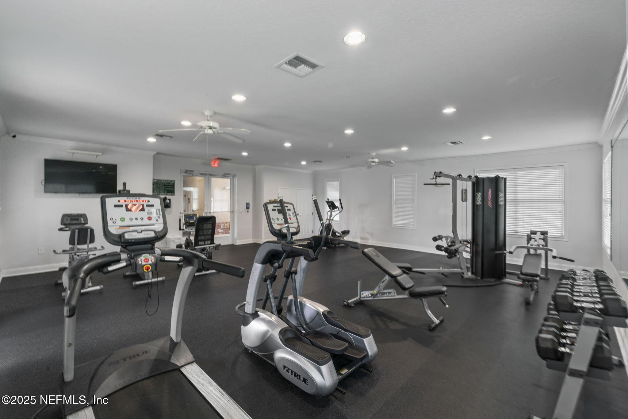 6881 Roundleaf Drive Jacksonville, FL 32258 - Photo 27 of 34 fitness area