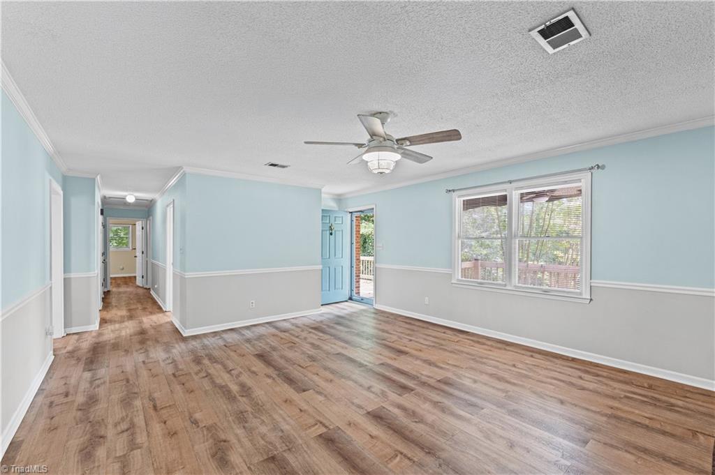 923 Aberdeen Road High Point, NC 27265 - Photo 29 of 50 Gallery Image 29
