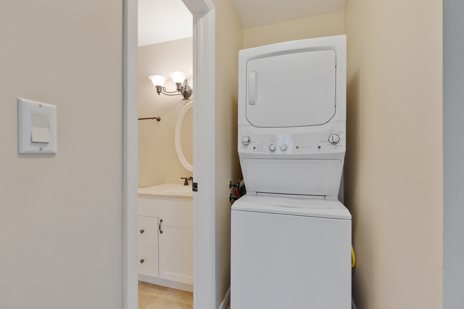 749 Shepard Court Gurnee, IL 60031 - Photo 13 of 22 a utility room with dryer and washer