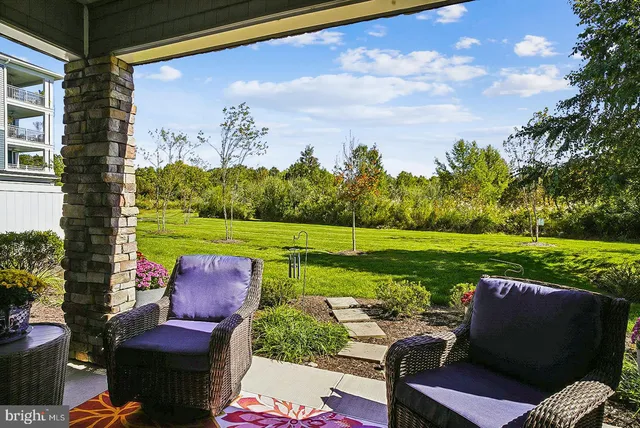 a view of a car in front of house