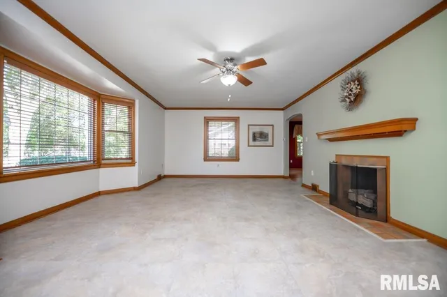 $227,900 | 808 Park Avenue, Pekin, IL 61554