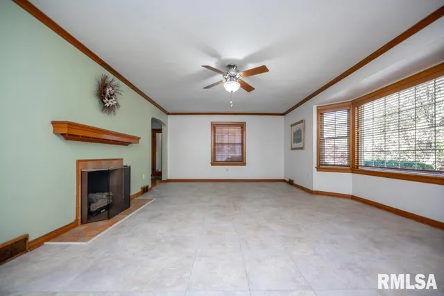 $227,900 | 808 Park Avenue, Pekin, IL 61554