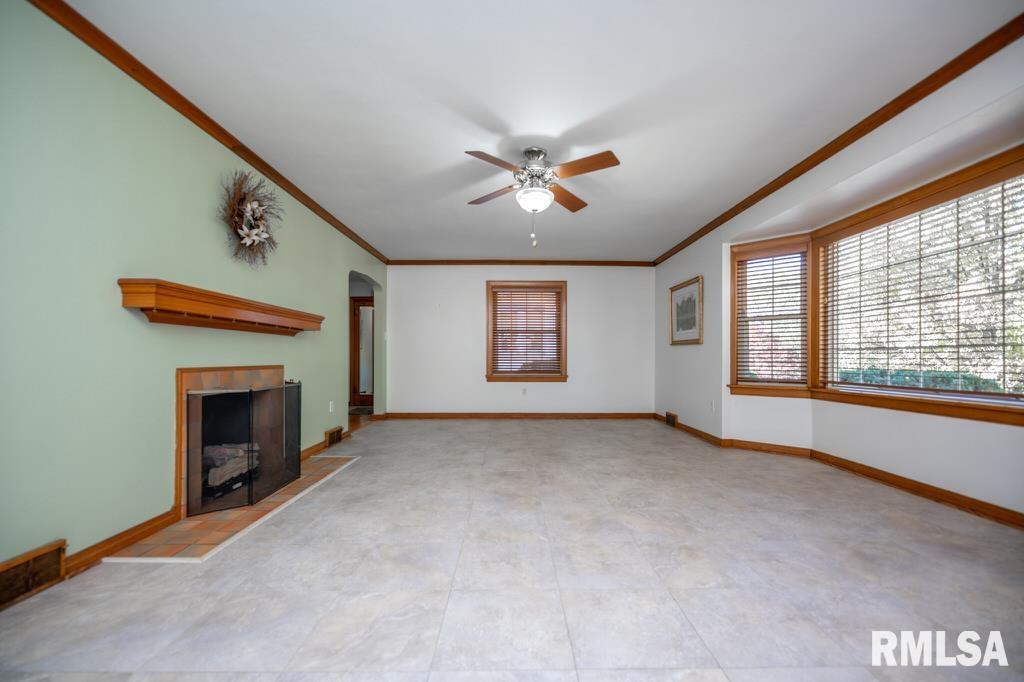 808 Park Avenue Pekin, IL 61554 - Photo 18 of 54