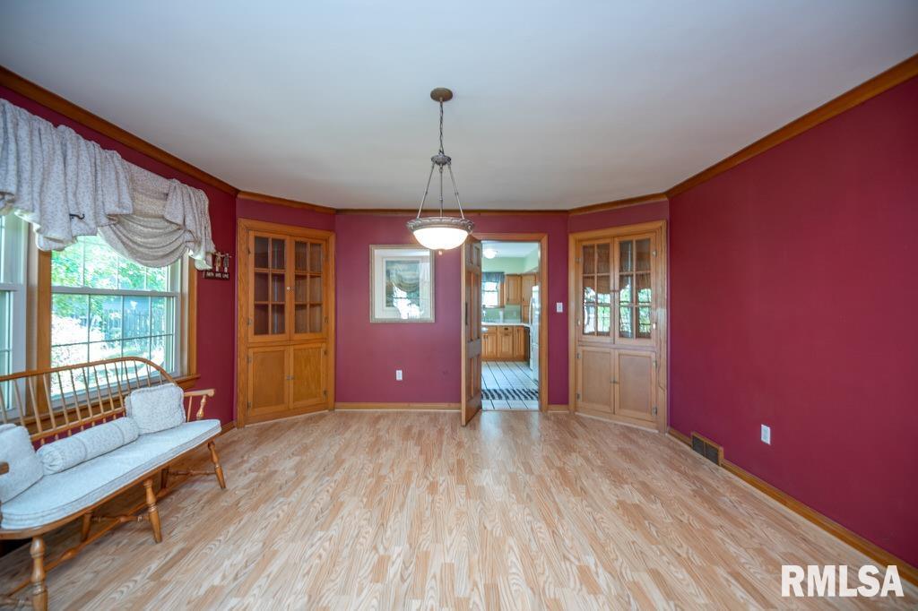 808 Park Avenue Pekin, IL 61554 - Photo 21 of 54