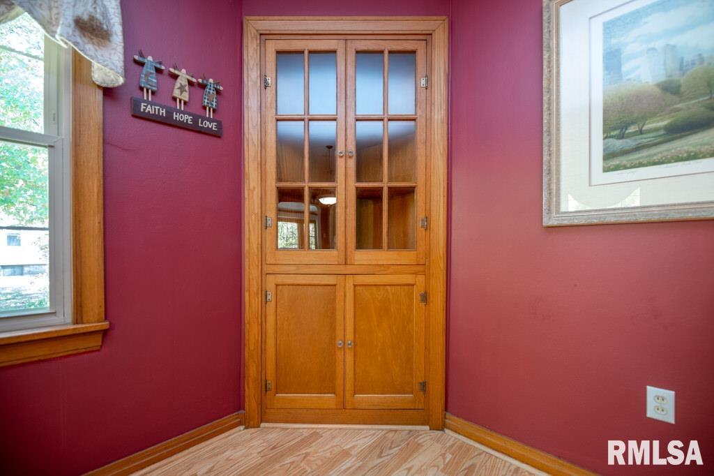 808 Park Avenue Pekin, IL 61554 - Photo 24 of 54