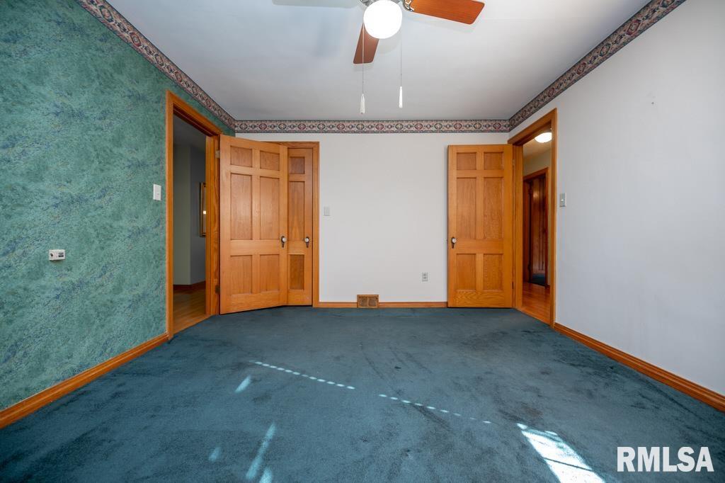 808 Park Avenue Pekin, IL 61554 - Photo 34 of 54