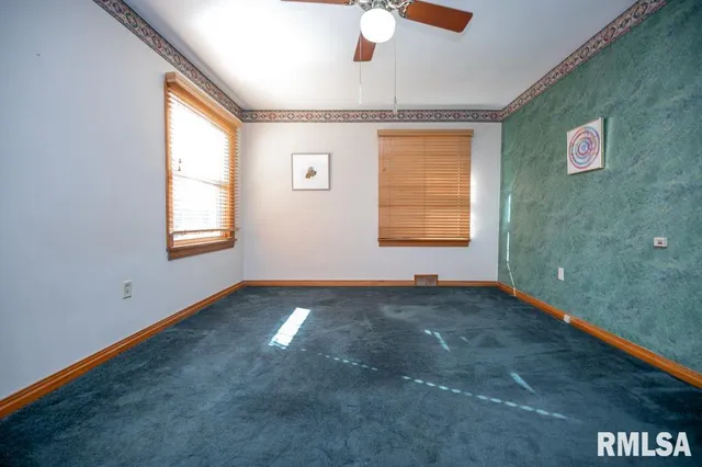 $227,900 | 808 Park Avenue, Pekin, IL 61554