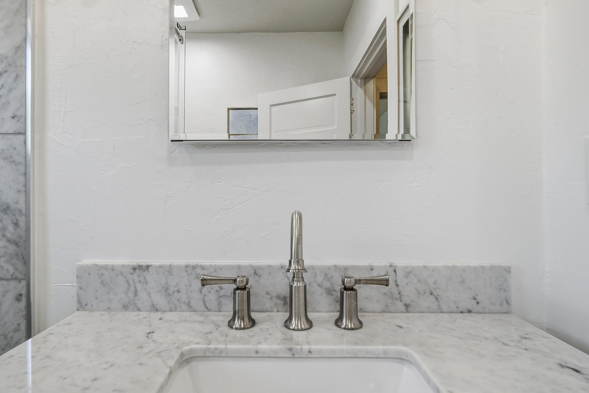 810 Avon Road West Palm Beach, FL 33401 - Photo 27 of 50 Full Bath