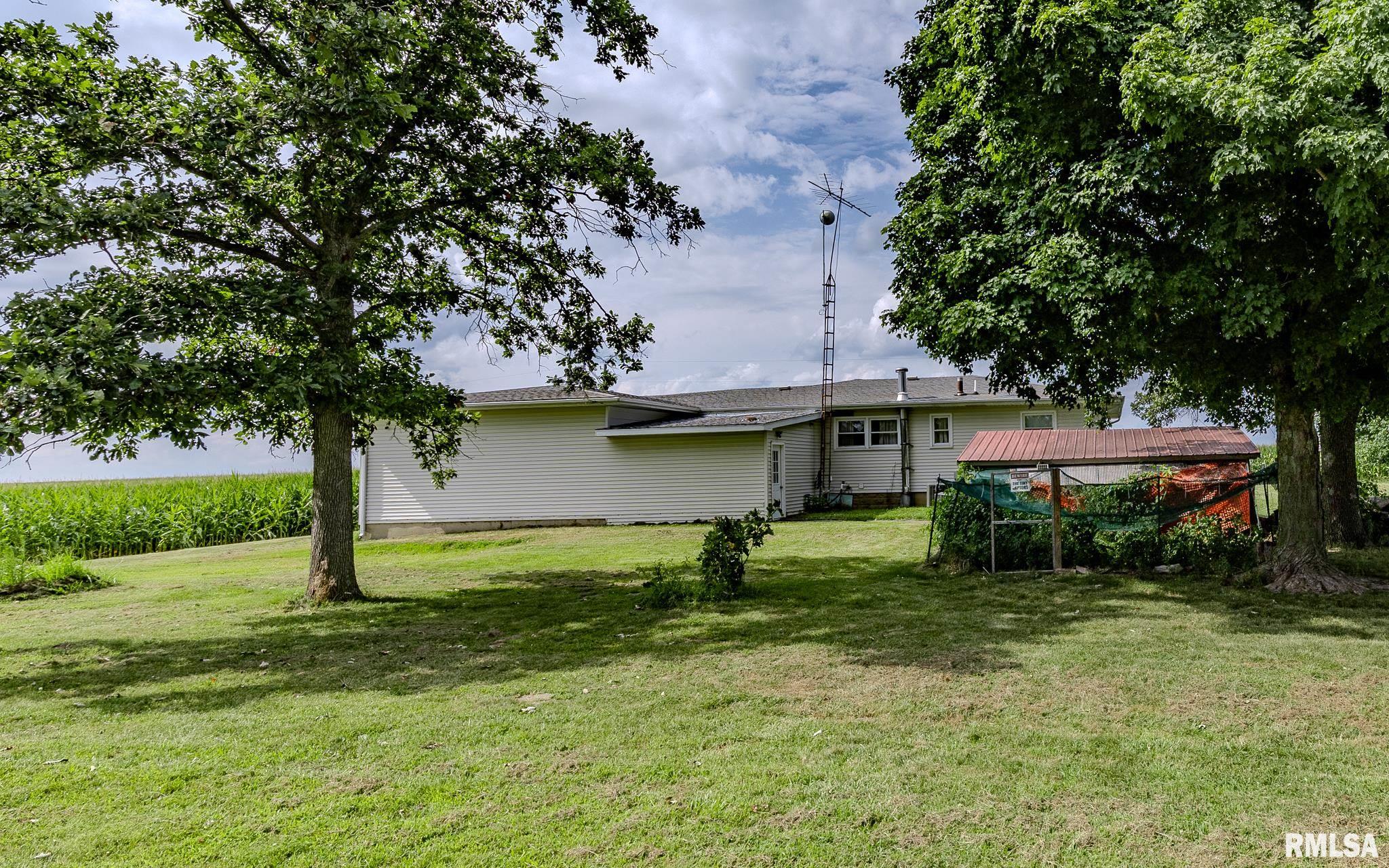 10975 Colbrook Road Carlinville, IL 62626 - Photo 8 of 45 Gallery Image 8