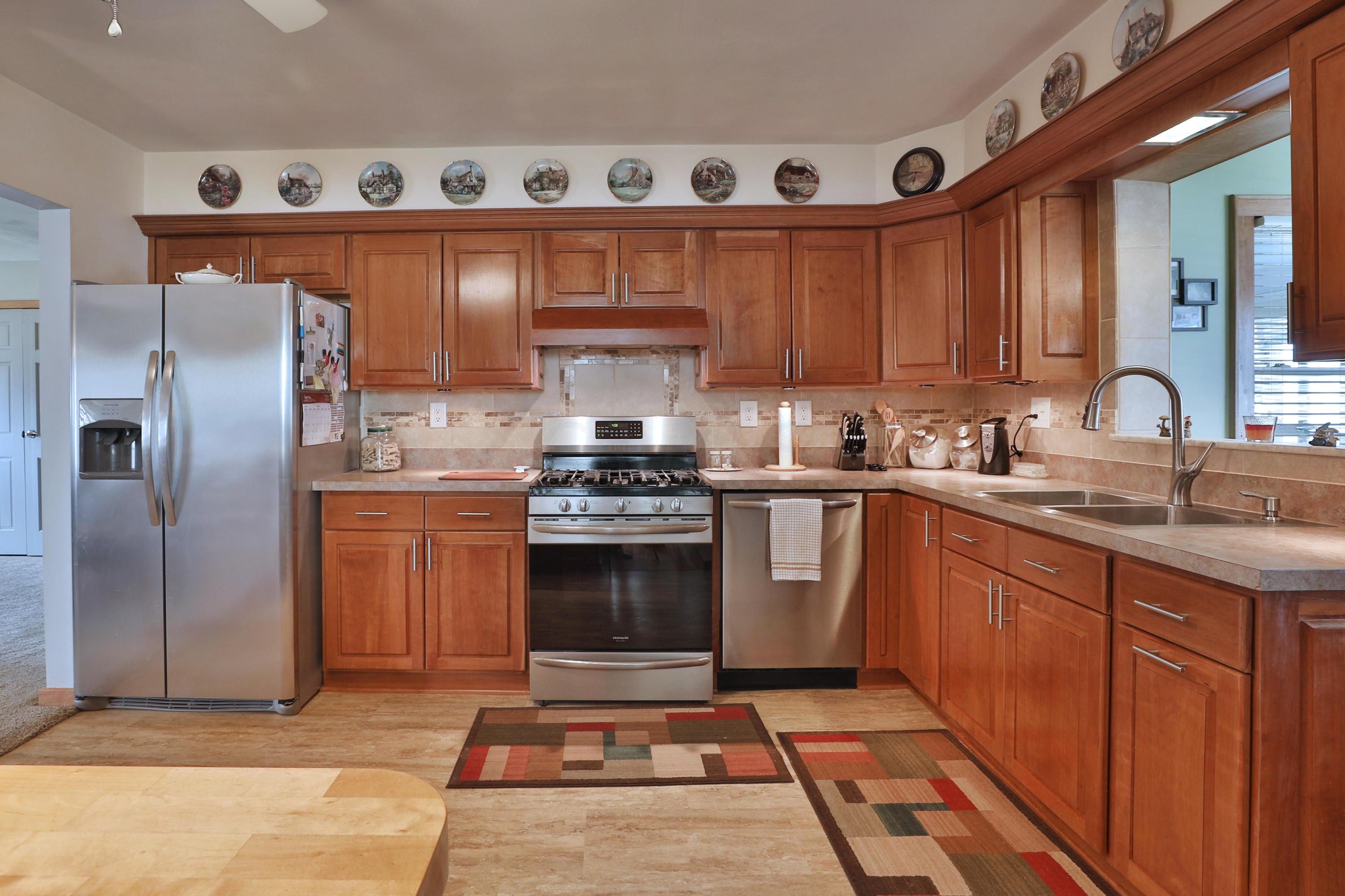 4316 Maize Road Columbus, OH 43224 - Photo 12 of 43 Gallery Image 12
