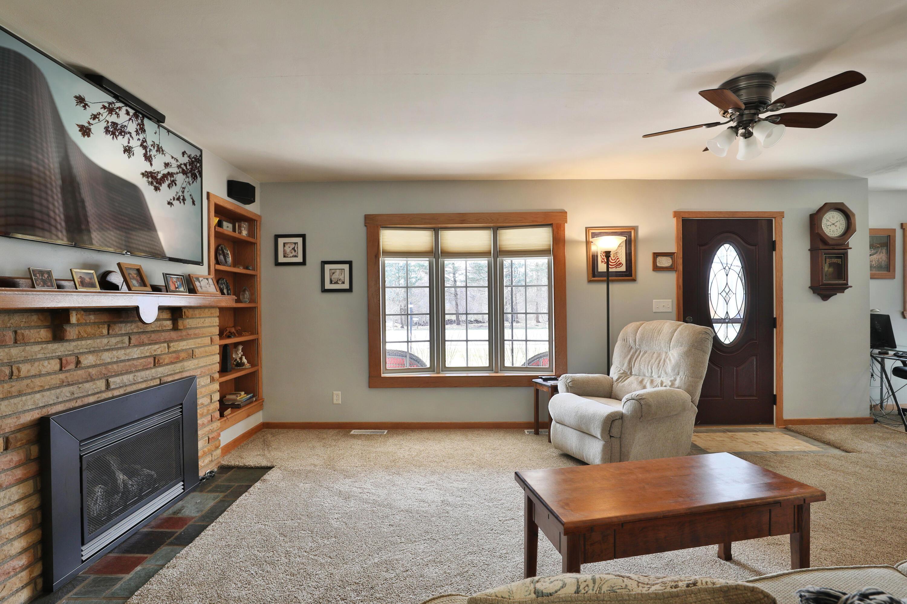 4316 Maize Road Columbus, OH 43224 - Photo 9 of 43 Gallery Image 9