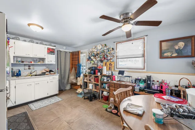 $229,900 | 125 South Cayuga Street, Buchanan, MI 49107