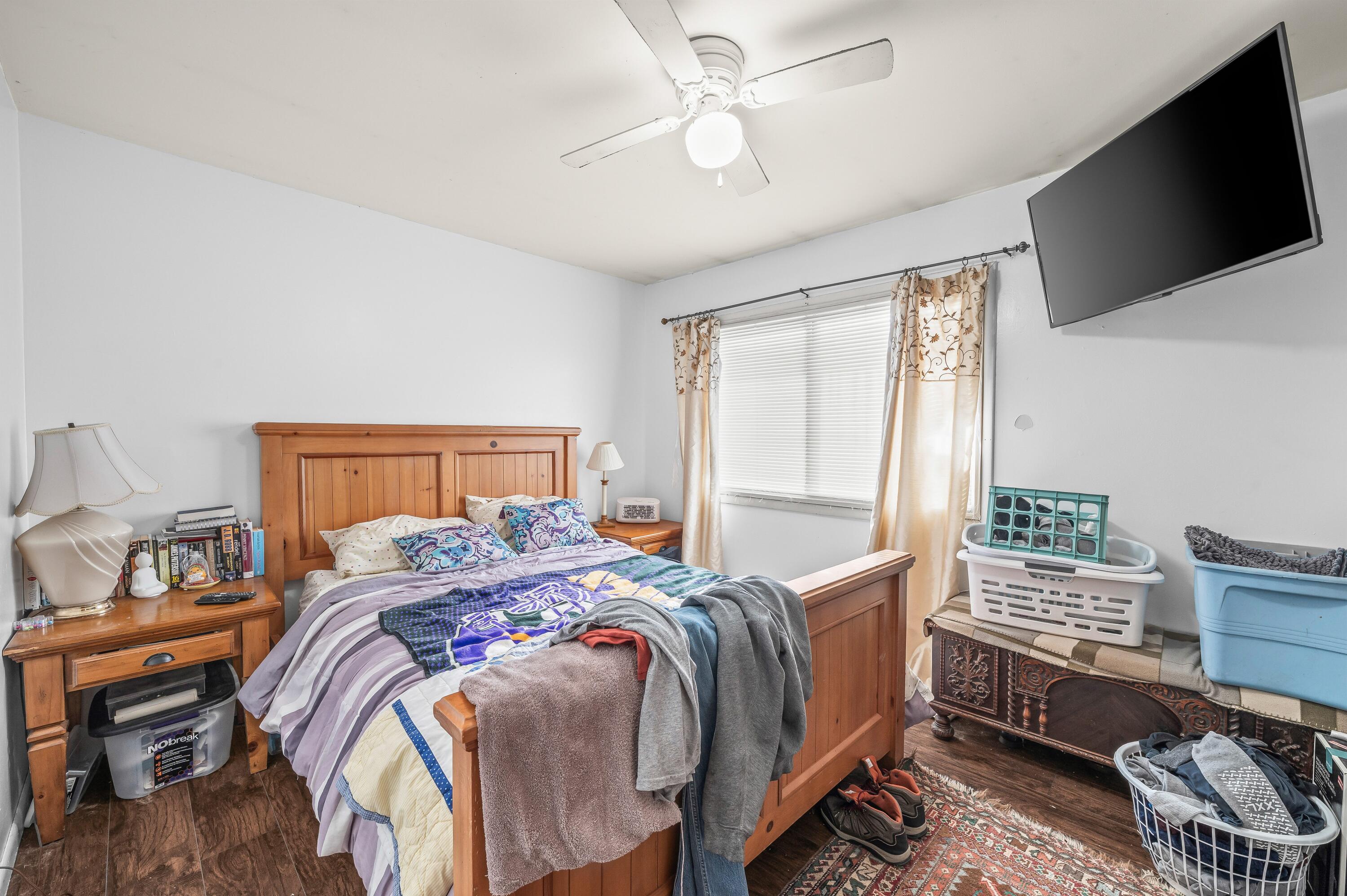 125 South Cayuga Street Buchanan, MI 49107 - Photo 10 of 12 Unit E bedroom 2