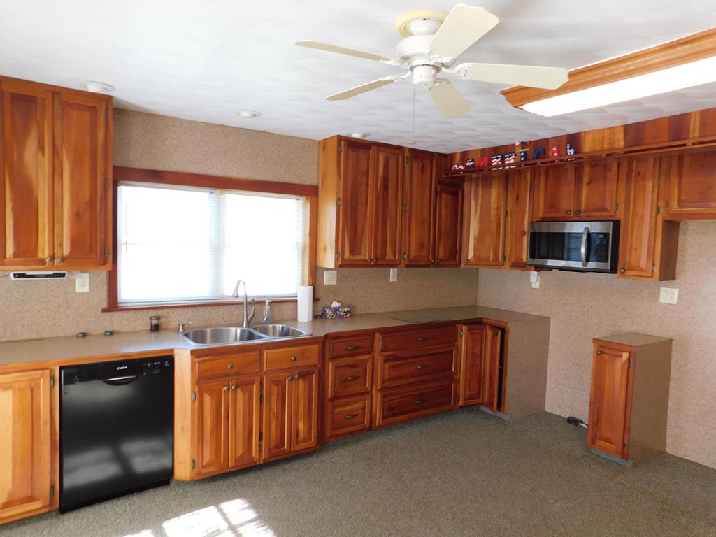 11849 Keystone Road Shirleysburg, PA 17260 - Photo 6 of 35 Gallery Image 6