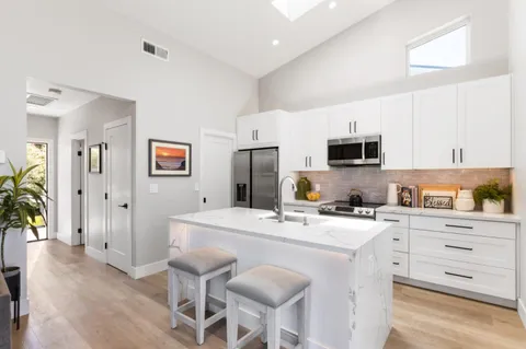 $3,695,000 | 201 Miramontes Avenue, Half Moon Bay, CA 94019