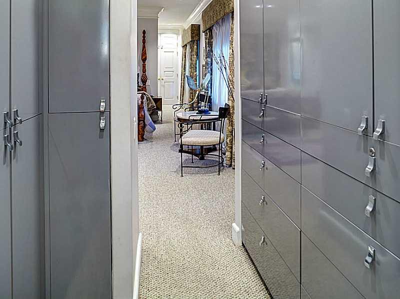 5365 Darlington Road Pittsburgh, PA 15217 - Photo 14 of 25 Master Bedroom. Closets & built-ins everywhere.