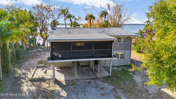 $947,500 | 535 Robin Hood Drive, Merritt Island, FL 32953