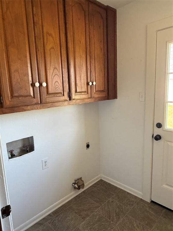 902 North 4th Street Wills Point, TX 75169 - Photo 15 of 15 a view of small space with window
