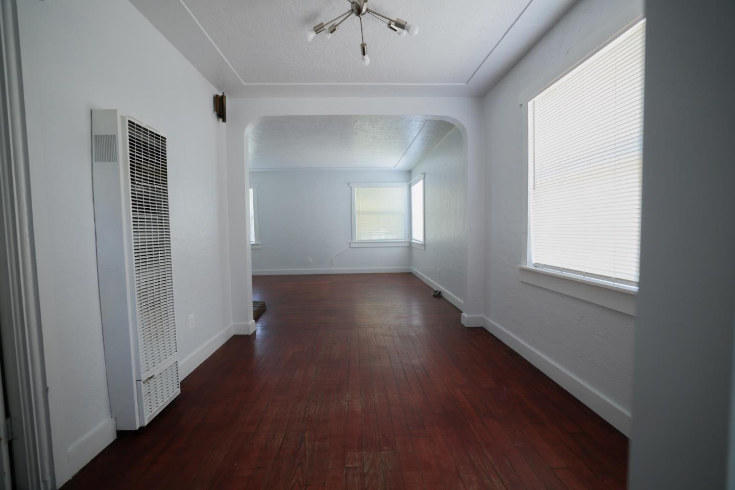 360 East 19th Street Merced, CA 95340 - Photo 12 of 21