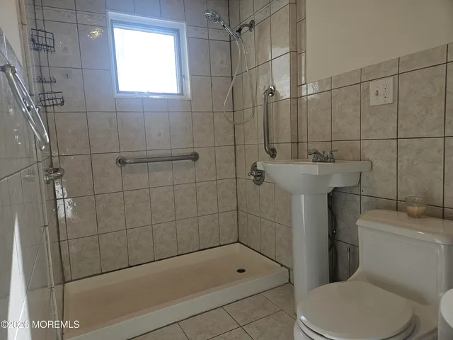 $4,150 | 176 2nd Avenue, Long Branch, NJ 07740