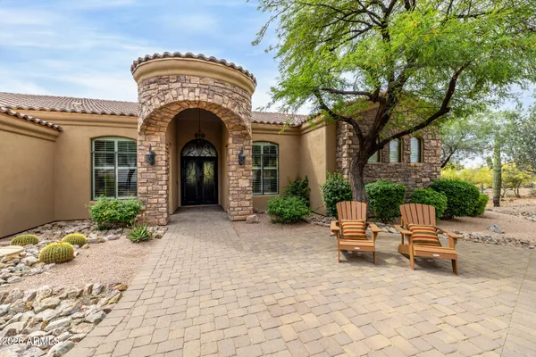$1,500,000 | 10761 East Calle Del Cascabel, Gold Canyon, AZ 85118
