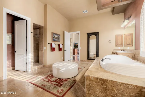 $1,500,000 | 10761 East Calle Del Cascabel, Gold Canyon, AZ 85118