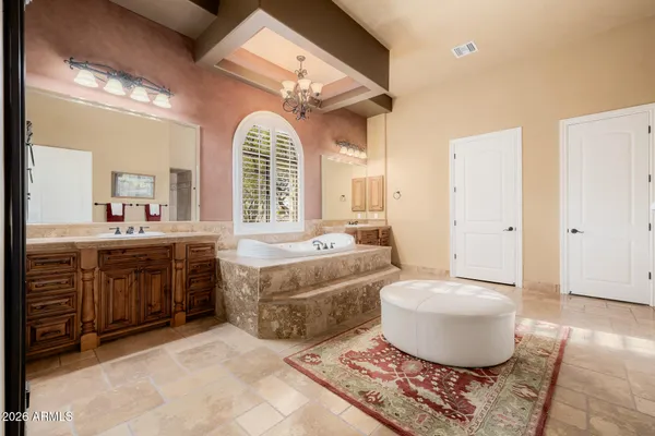 $1,500,000 | 10761 East Calle Del Cascabel, Gold Canyon, AZ 85118