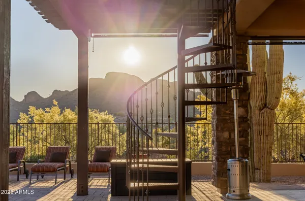 $1,500,000 | 10761 East Calle Del Cascabel, Gold Canyon, AZ 85118