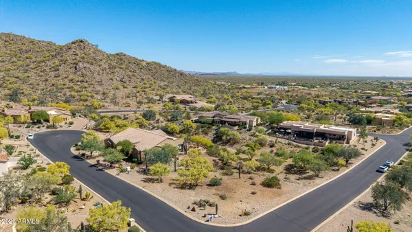 $1,500,000 | 10761 East Calle Del Cascabel, Gold Canyon, AZ 85118