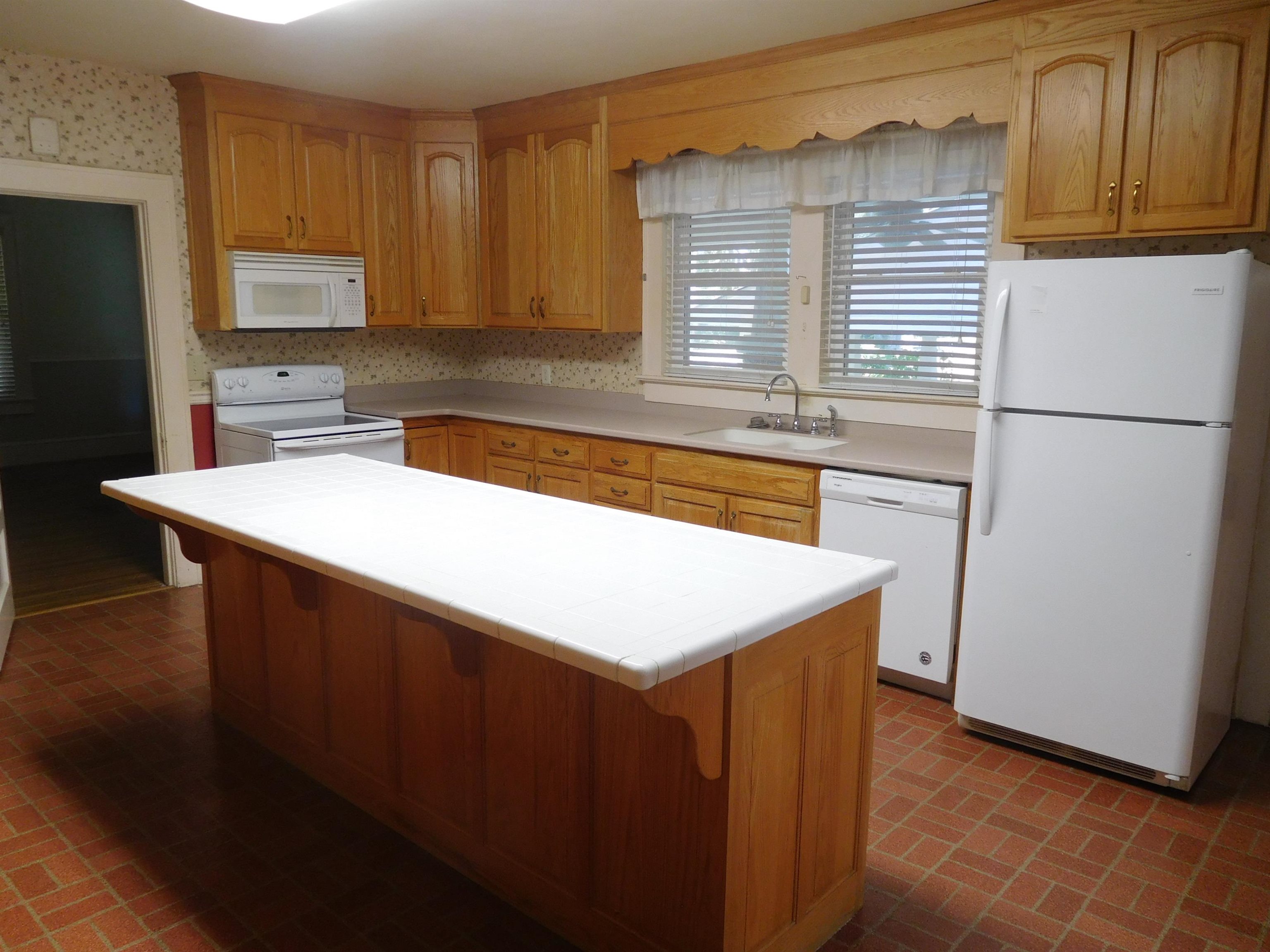 539 State Rd S-11-285 Gaffney, SC 29340 - Photo 4 of 28