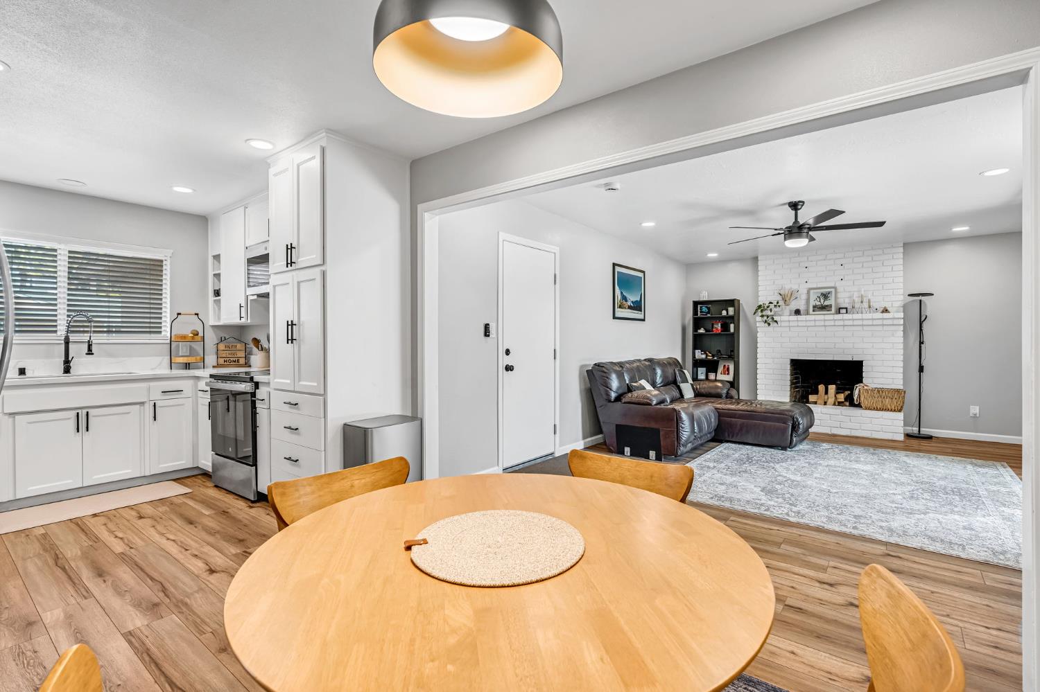 3267 West Rialto Avenue Fresno, CA 93722 - Photo 19 of 34