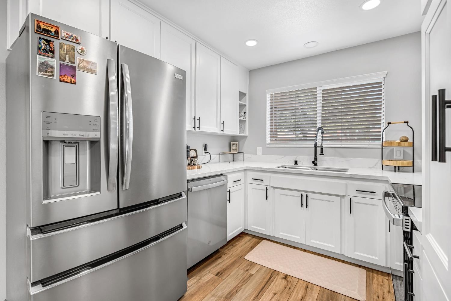 3267 West Rialto Avenue Fresno, CA 93722 - Photo 21 of 34