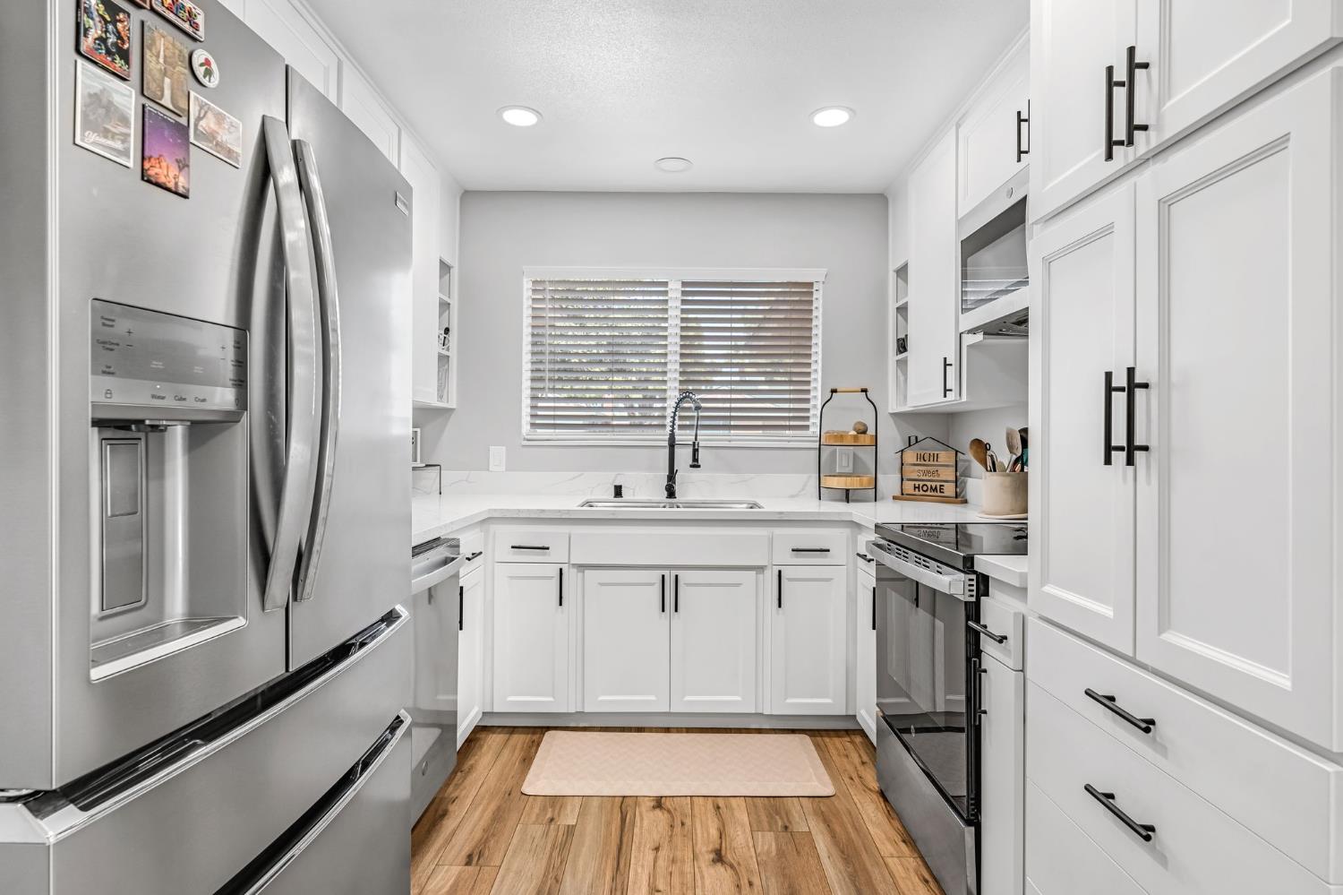 3267 West Rialto Avenue Fresno, CA 93722 - Photo 22 of 34