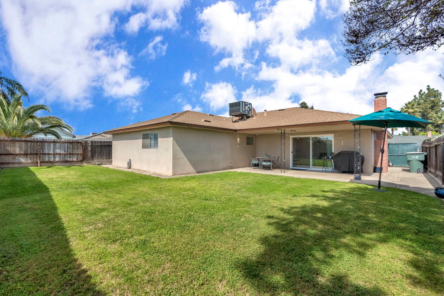 3267 West Rialto Avenue Fresno, CA 93722 - Photo 33 of 34