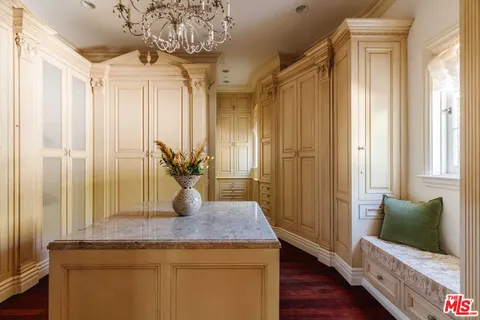 $11,995,000 | 25242 Prado Del Misterio, Calabasas, CA 91302