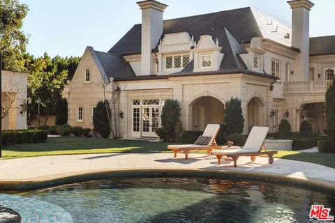 $11,995,000 | 25242 Prado Del Misterio, Calabasas, CA 91302