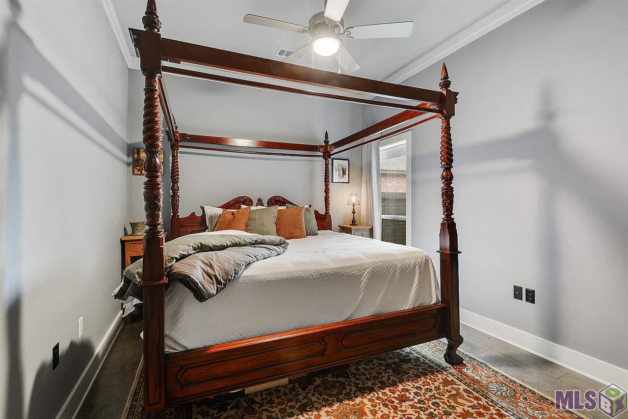 9008 Foxgate Drive Baton Rouge, LA 70809 - Photo 11 of 14 Gallery Image 11