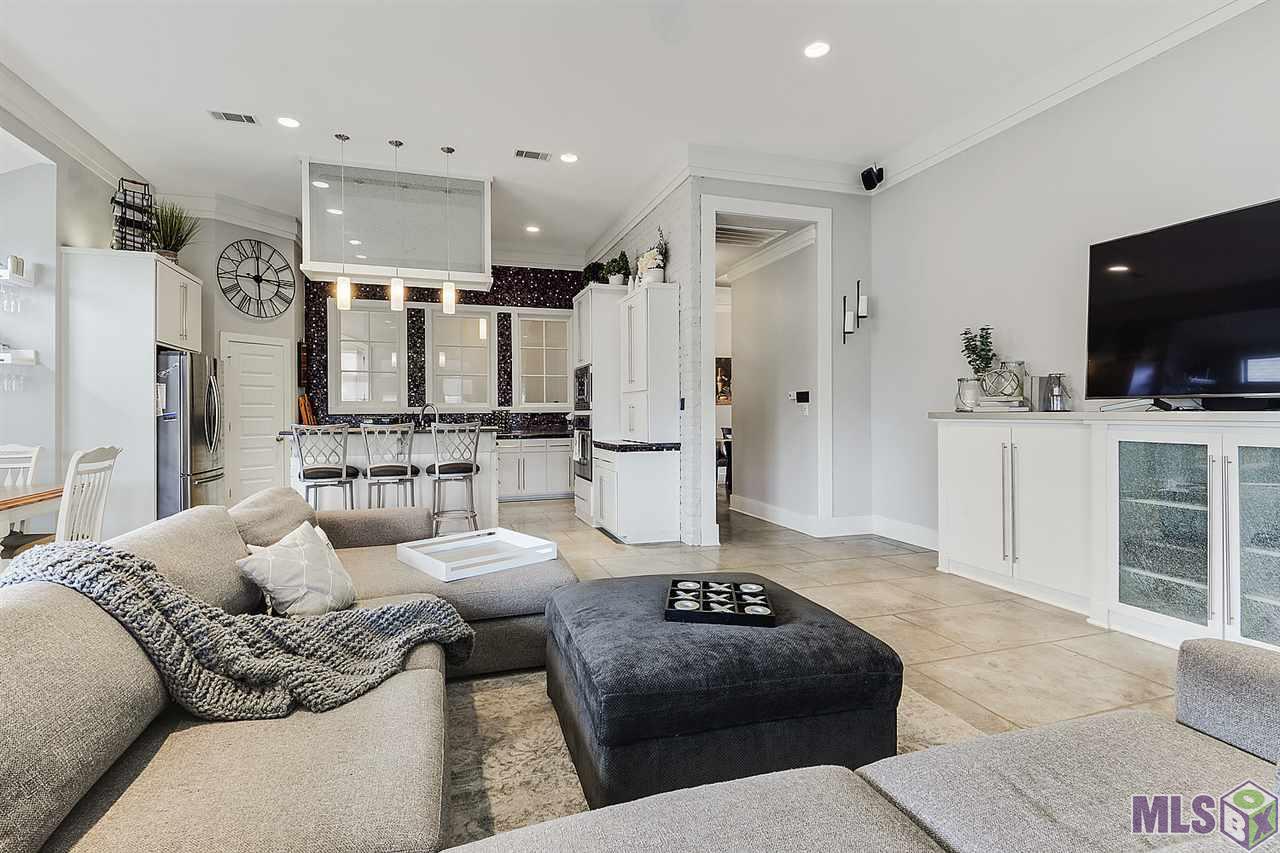 9008 Foxgate Drive Baton Rouge, LA 70809 - Photo 6 of 14 Gallery Image 6