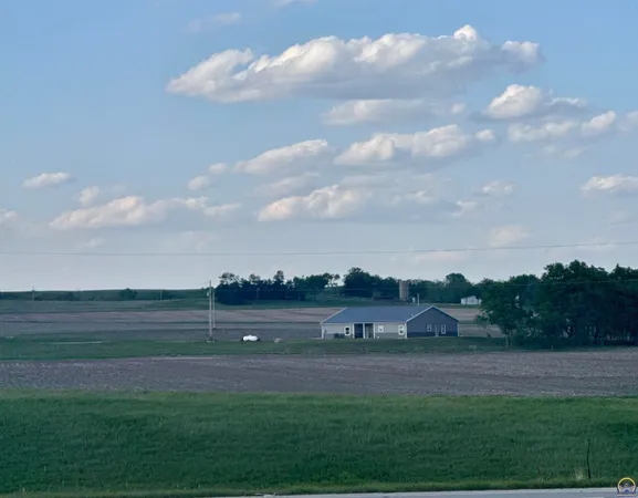$399,000 | 32829 East Springcreek Road, Paxico, KS 66526