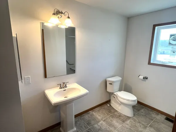 $334,900 | 62135 Sugar Loaf, Prairie du Chien, WI 53821